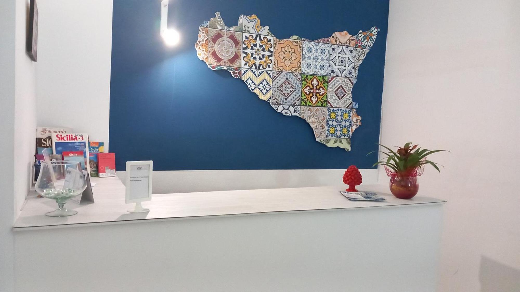 مبيت وإفطار باليرمو Politeama Center المظهر الخارجي الصورة